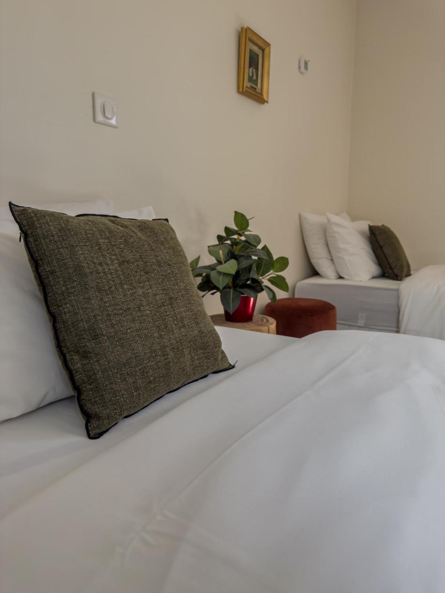 ואלנס Duplex Lumineux 2 Chambres Centre Zone Pietonne מראה חיצוני תמונה